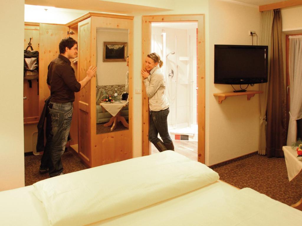 Hotel Gebirgshaeusl Engedey Extérieur photo